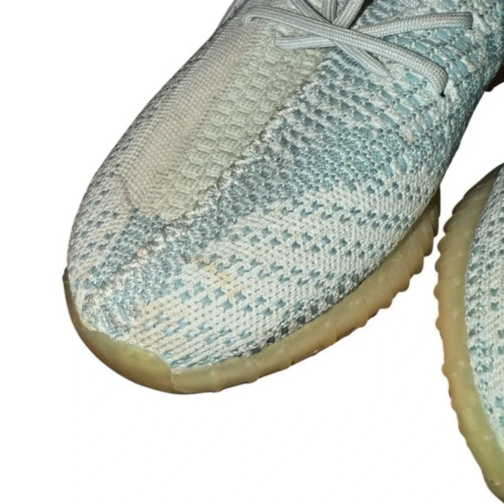 Adidas Yeezy Boost 350 V2 MENS 9.5 PRE-OWNED Cloud‎ White Shoes/Sneakers FW3043